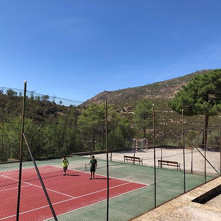 Casa Rural Los Olivos De Robledo De Chavela La Estacion Bagian luar foto